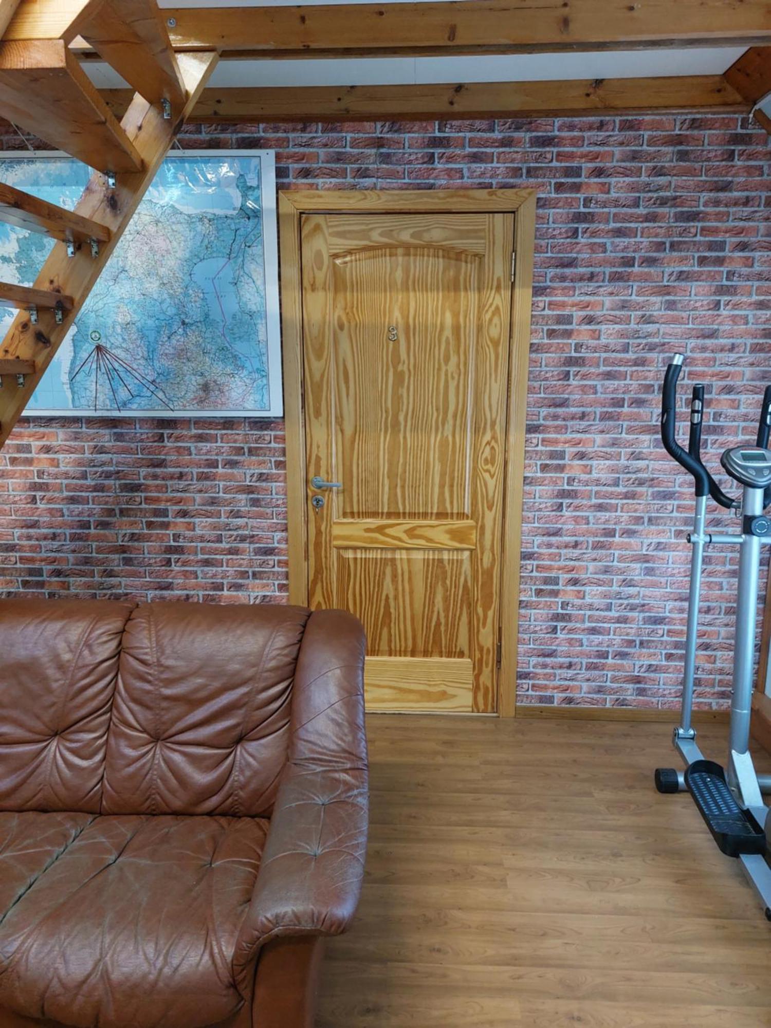 Livonia Matkamaja Hostel Kilingi-Nomme ภายนอก รูปภาพ