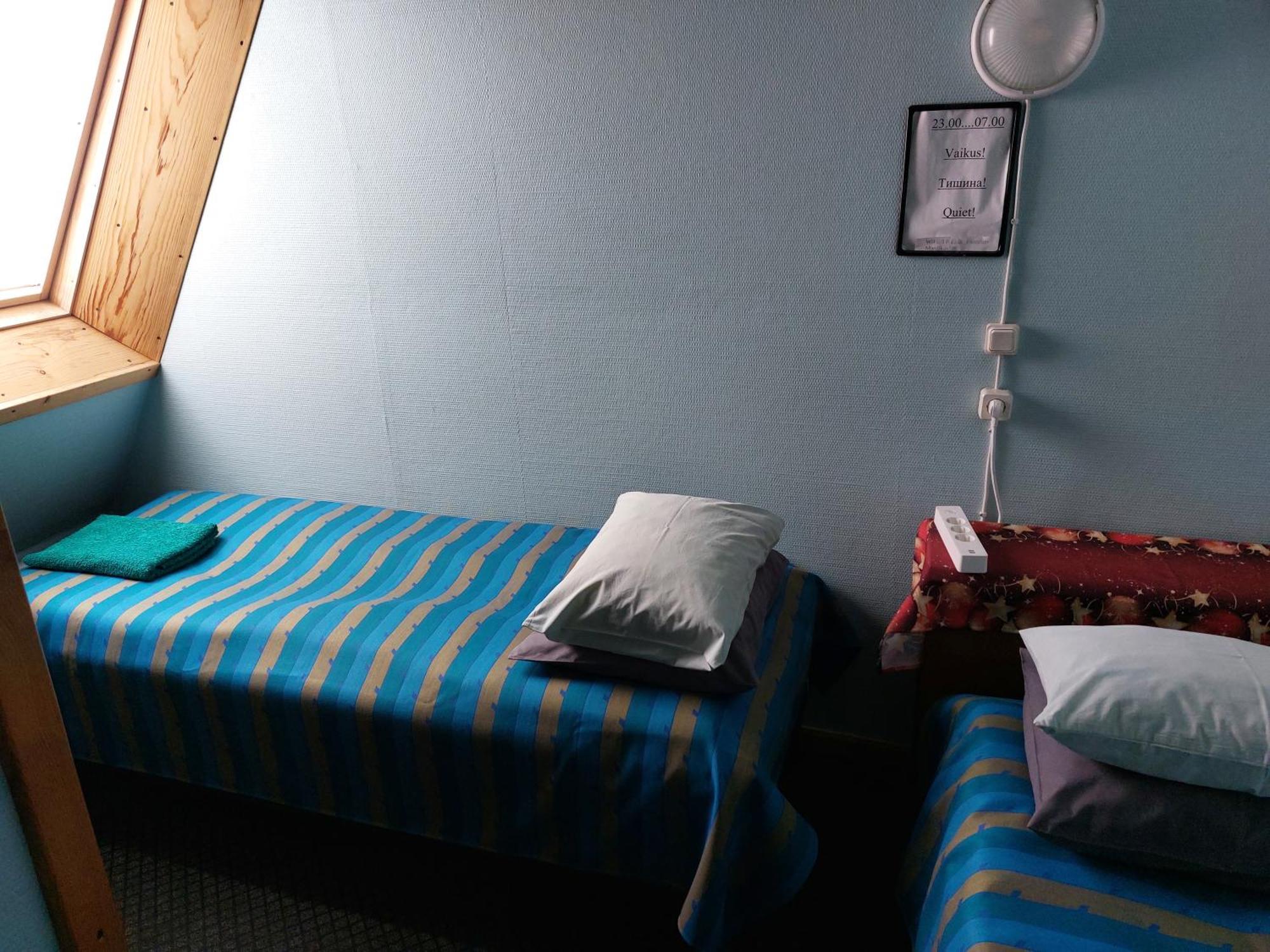 Livonia Matkamaja Hostel Kilingi-Nomme ภายนอก รูปภาพ
